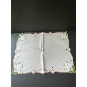 Vintage Traditional French Vinex Cotton Handcrafted Embroidered Floral Placemats